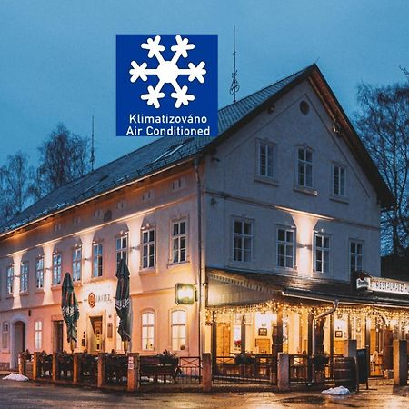 Hotel Kortus Jetřichovice エクステリア 写真