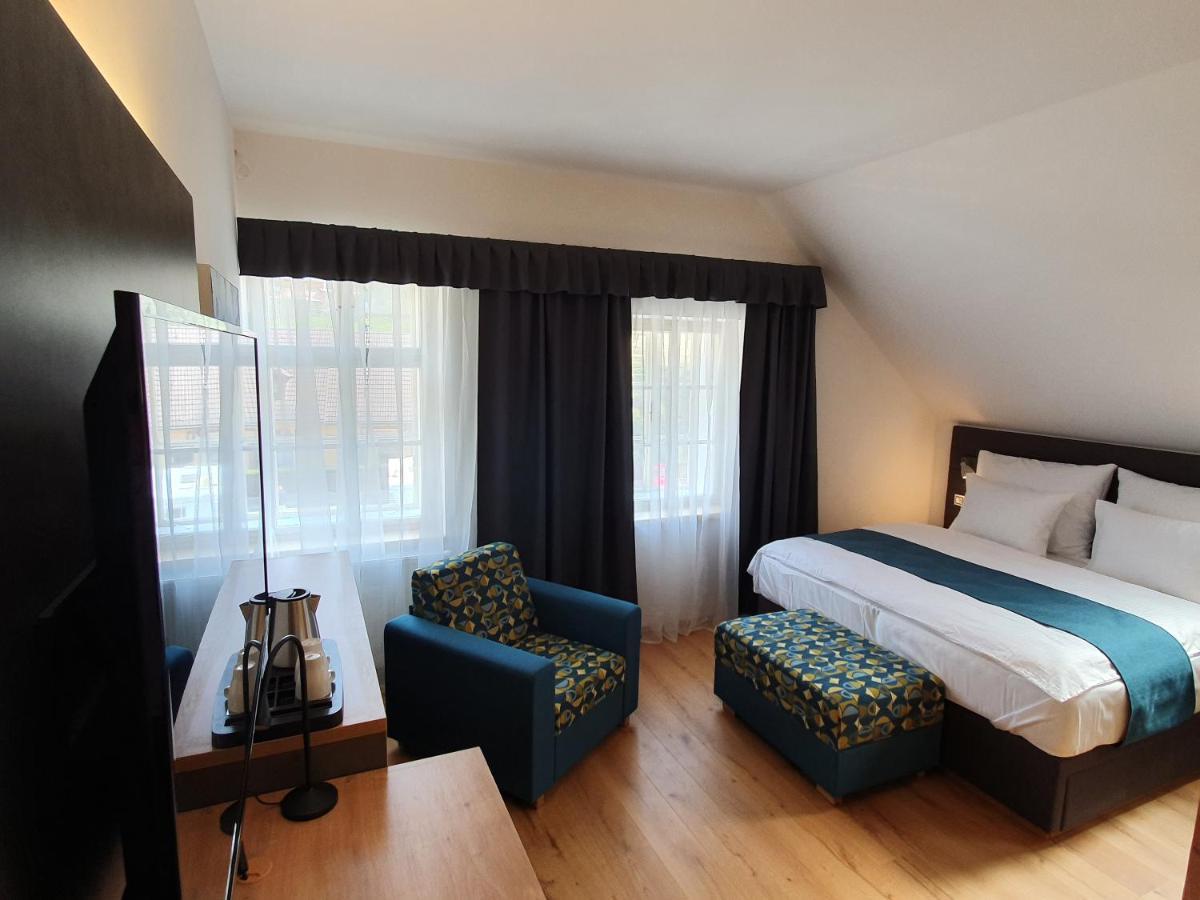 Hotel Kortus Jetřichovice エクステリア 写真
