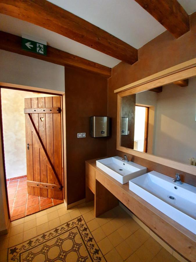 Hotel Kortus Jetřichovice エクステリア 写真