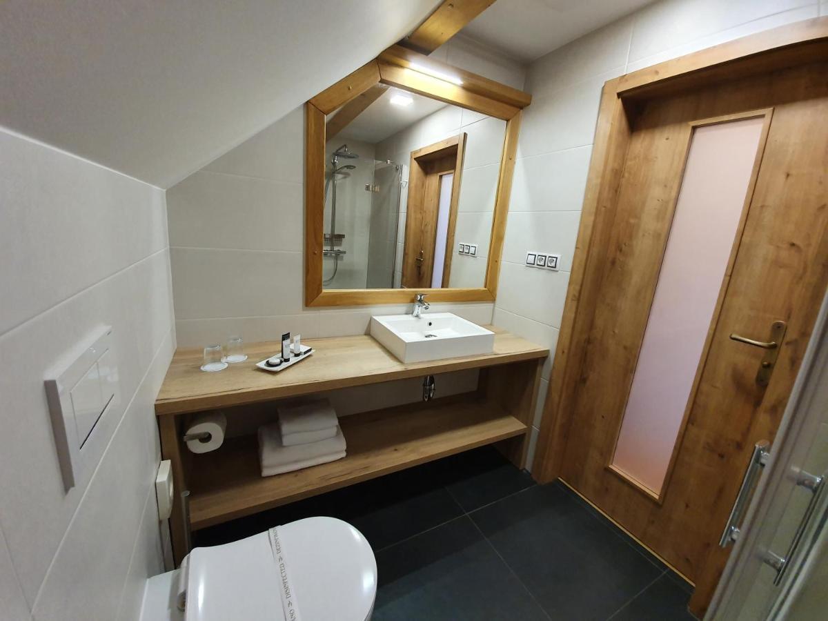 Hotel Kortus Jetřichovice エクステリア 写真