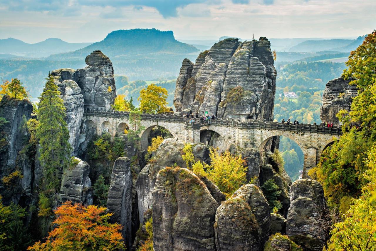 Hotel Kortus Jetřichovice エクステリア 写真